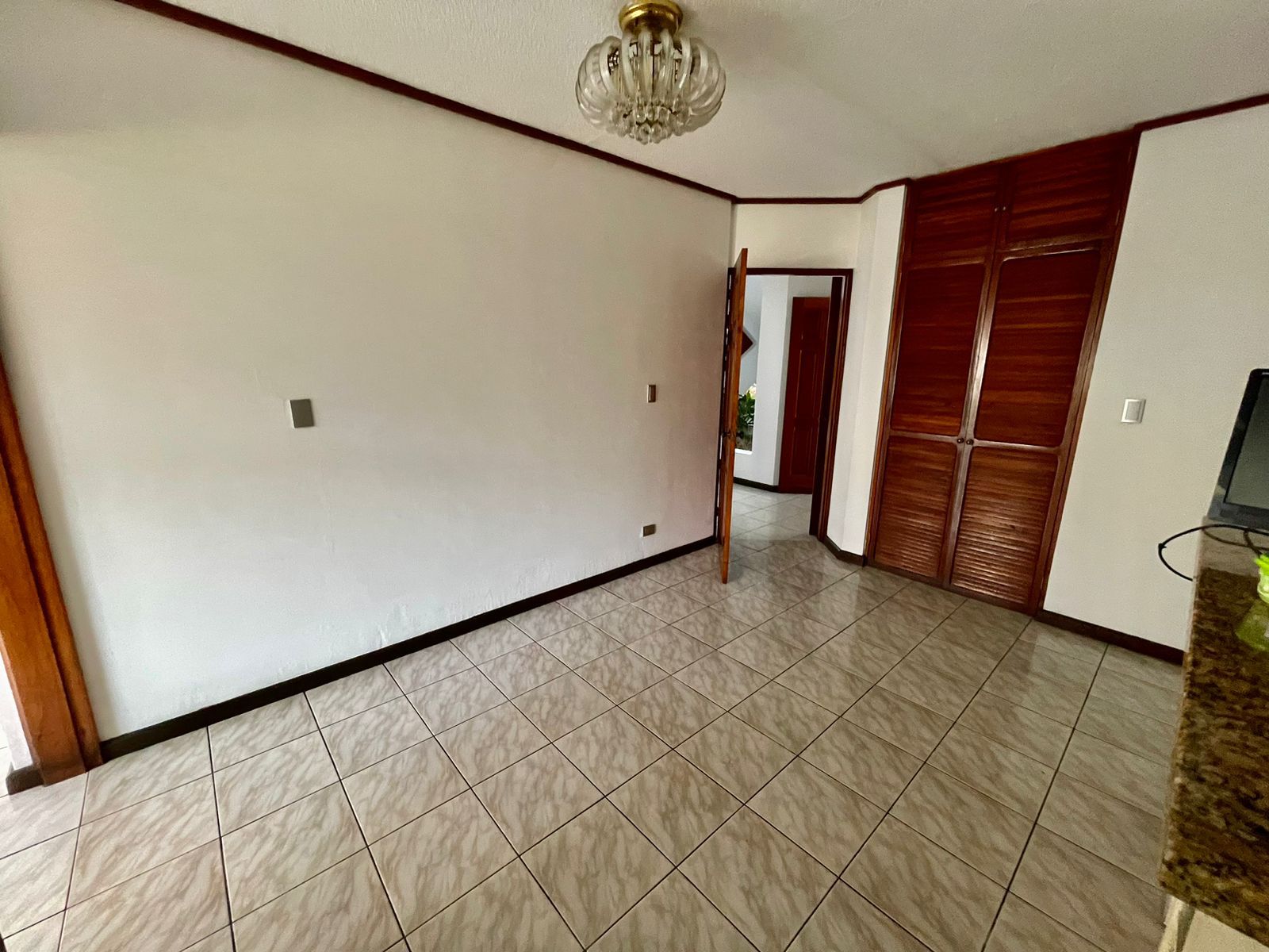 4 bed Single Family Homes For Sale in Curridabat, San Jose - thumb 25