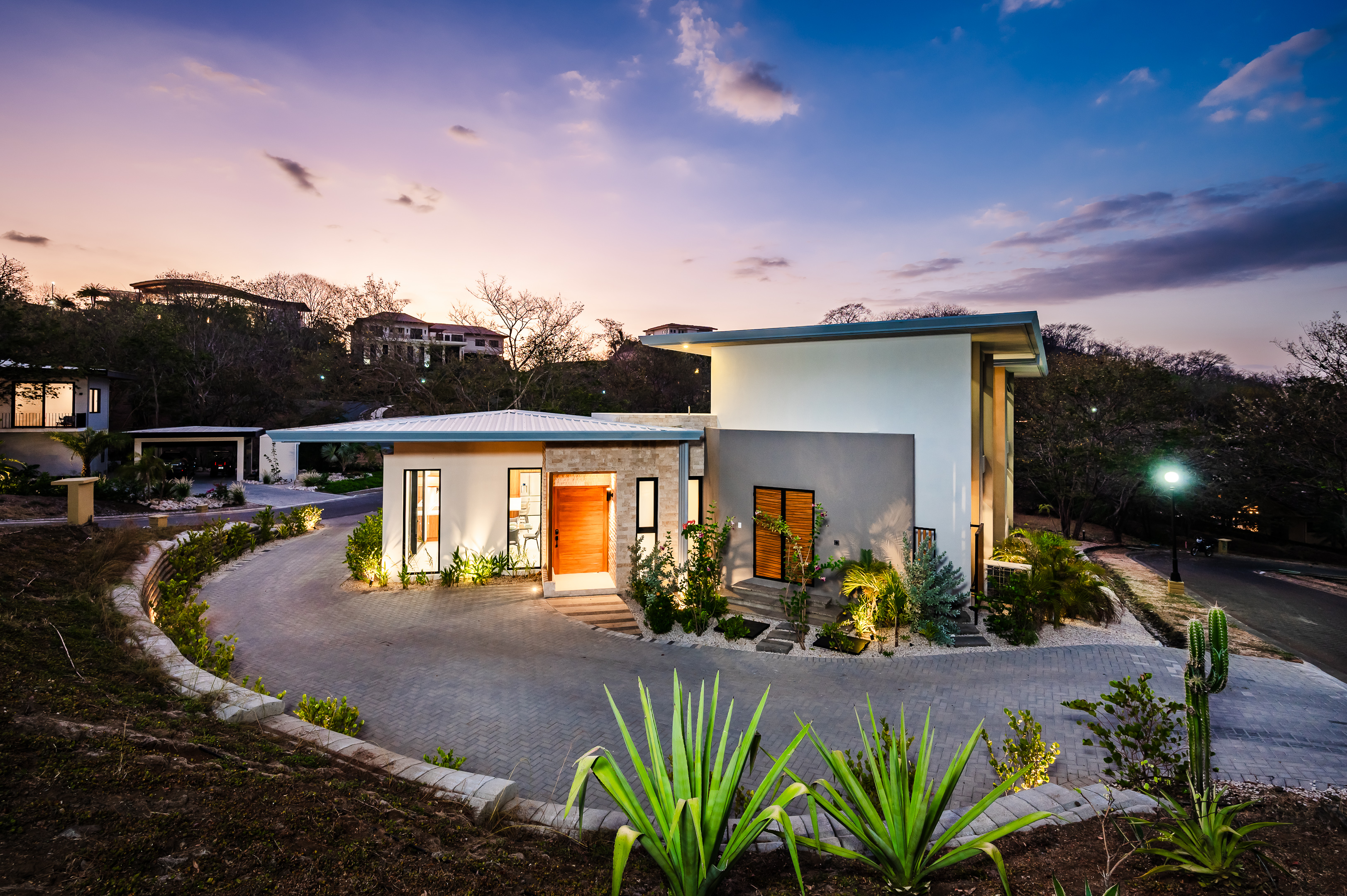 4 bed Single Family Homes For Sale in Tamarindo, Guanacaste - thumb 23