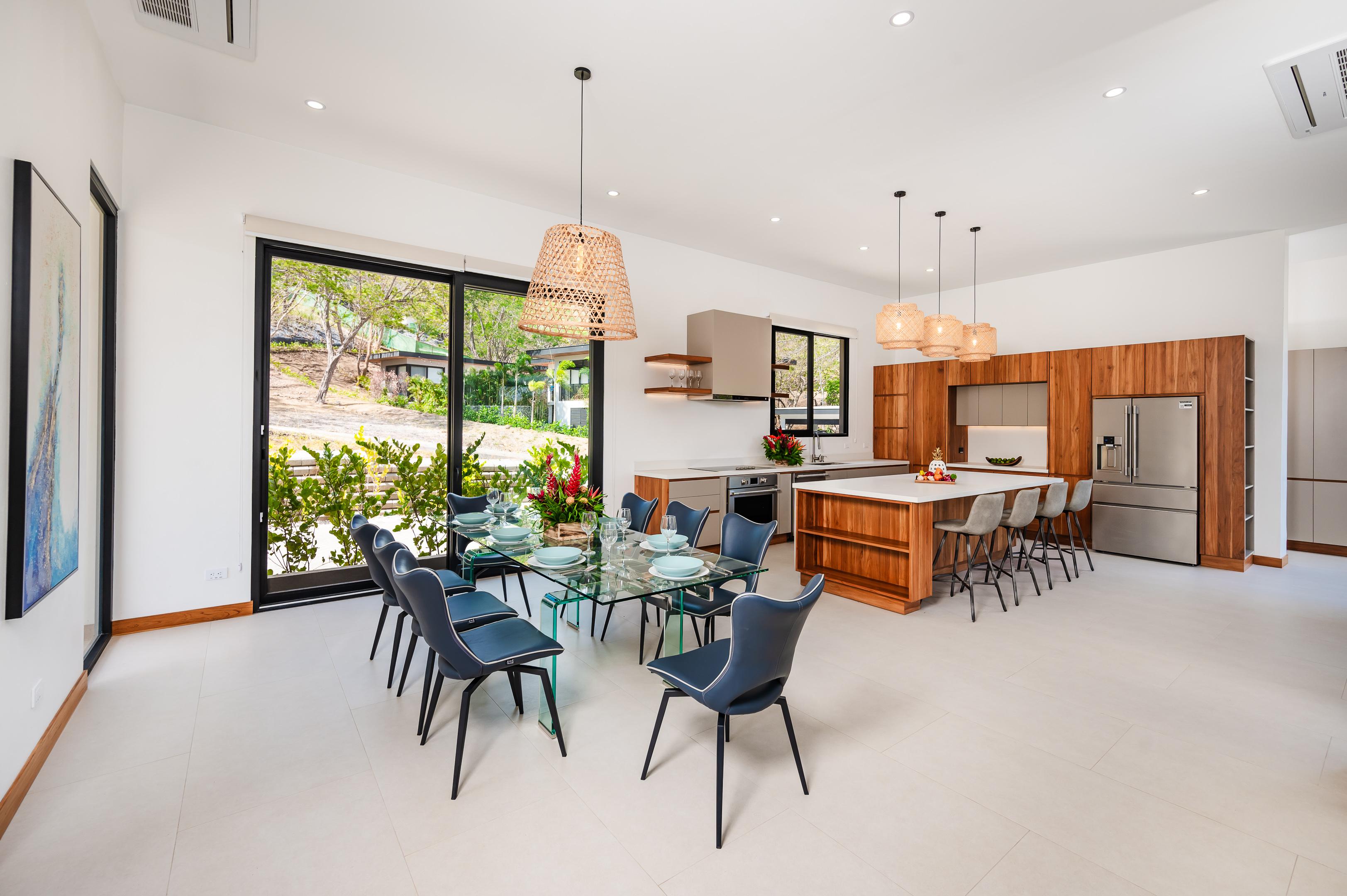 4 bed Single Family Homes For Sale in Tamarindo, Guanacaste - thumb 8