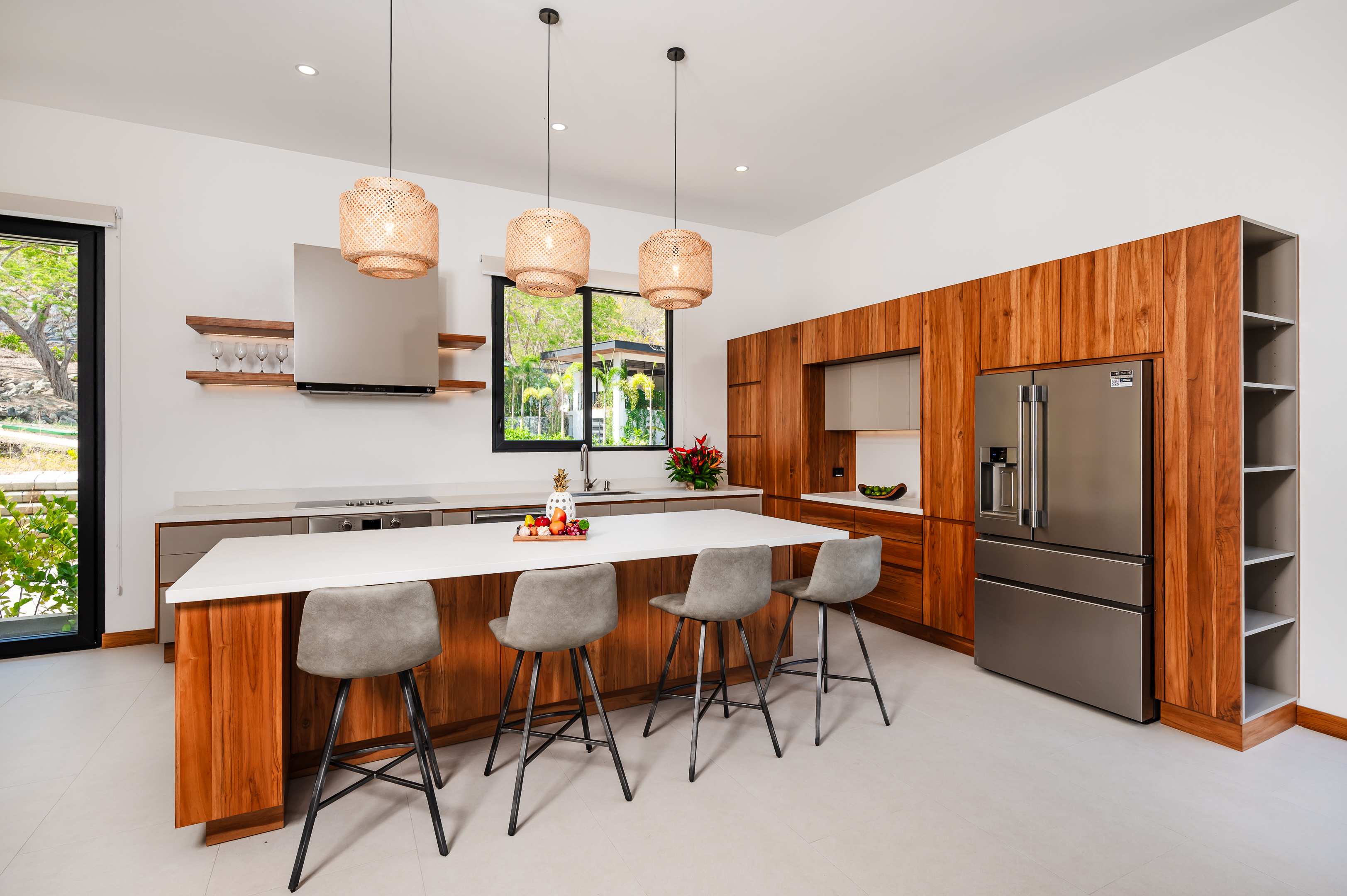 4 bed Single Family Homes For Sale in Tamarindo, Guanacaste - thumb 10