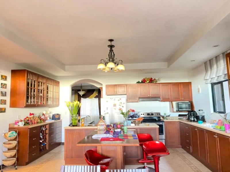 4 bed Single Family Homes For Sale in Curridabat, San Jose - 1
