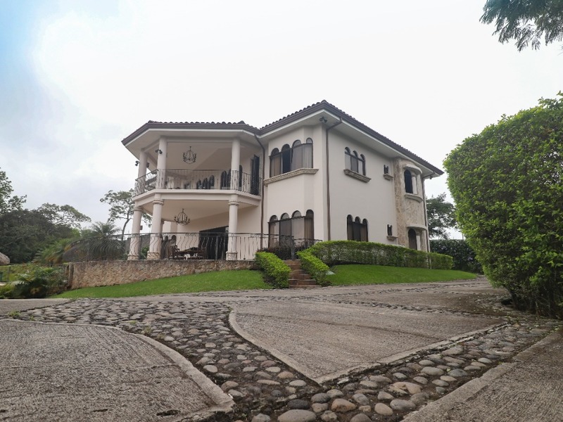 4 bed Single Family Homes For Sale in La Guacima, Alajuela - 1