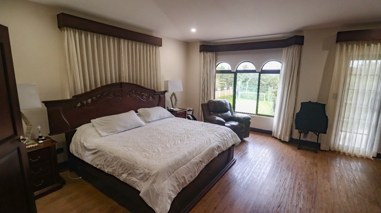 4 bed Single Family Homes For Sale in La Guacima, Alajuela - thumb 29