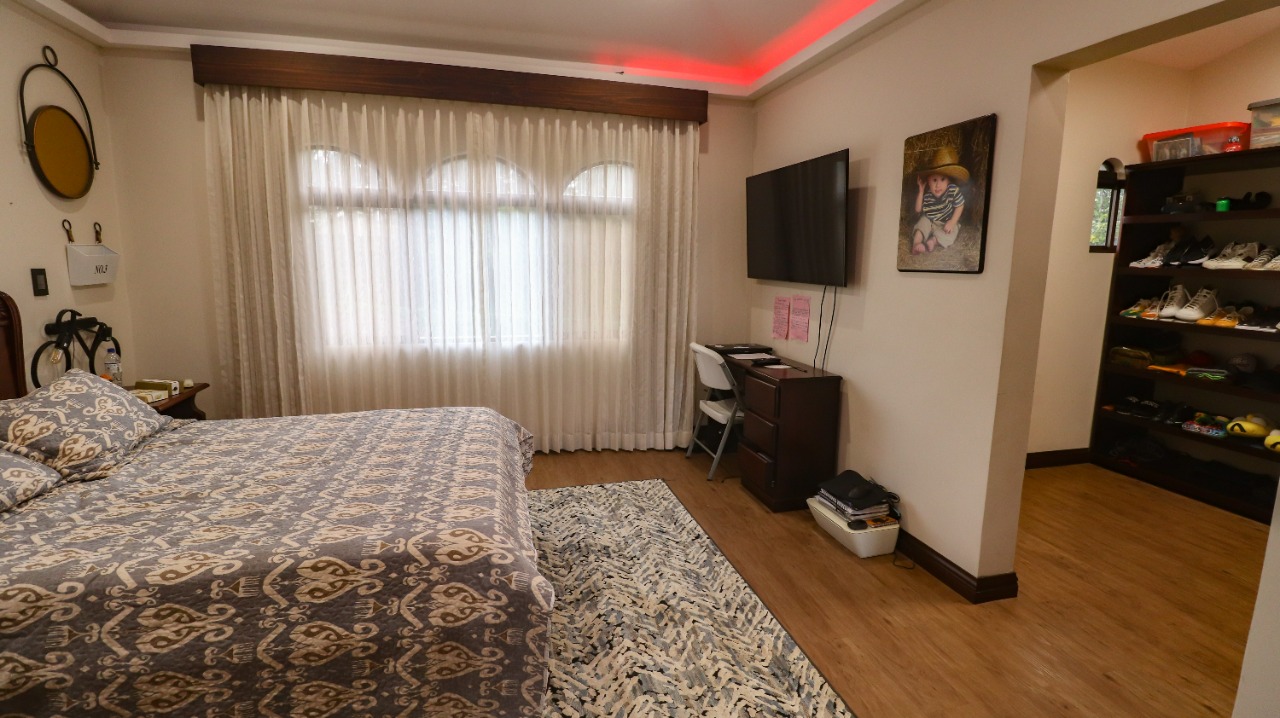 4 bed Single Family Homes For Sale in La Guacima, Alajuela - thumb 14