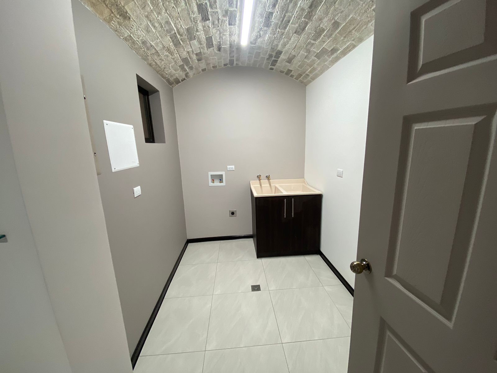 2 bed Condo For Rent in Montes de Oca, San Jose - thumb 9