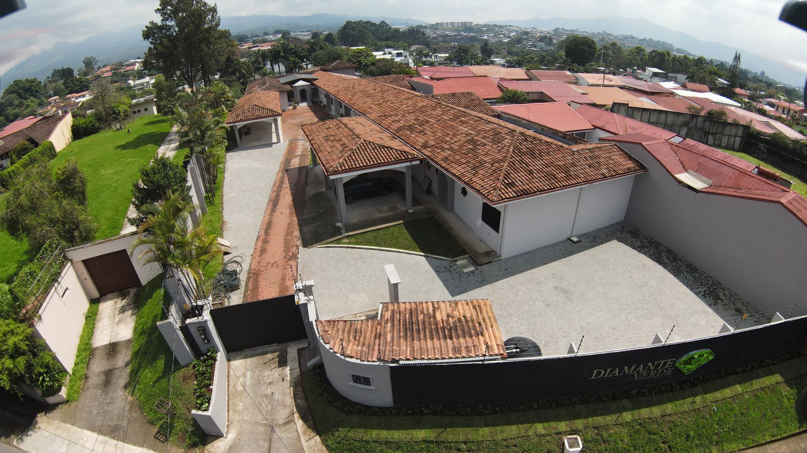 2 bed Condo For Rent in Montes de Oca, San Jose - thumb 1