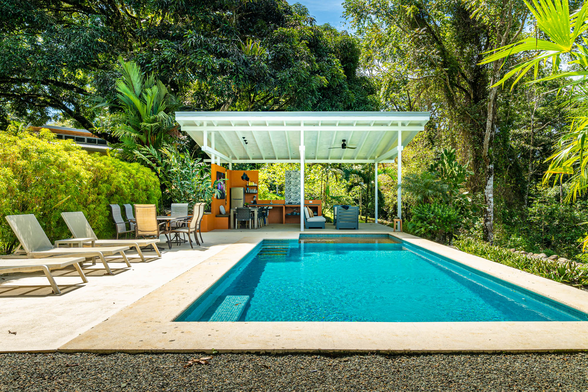 5 bed Single Family Homes For Sale in Dominical, Puntarenas - thumb 23