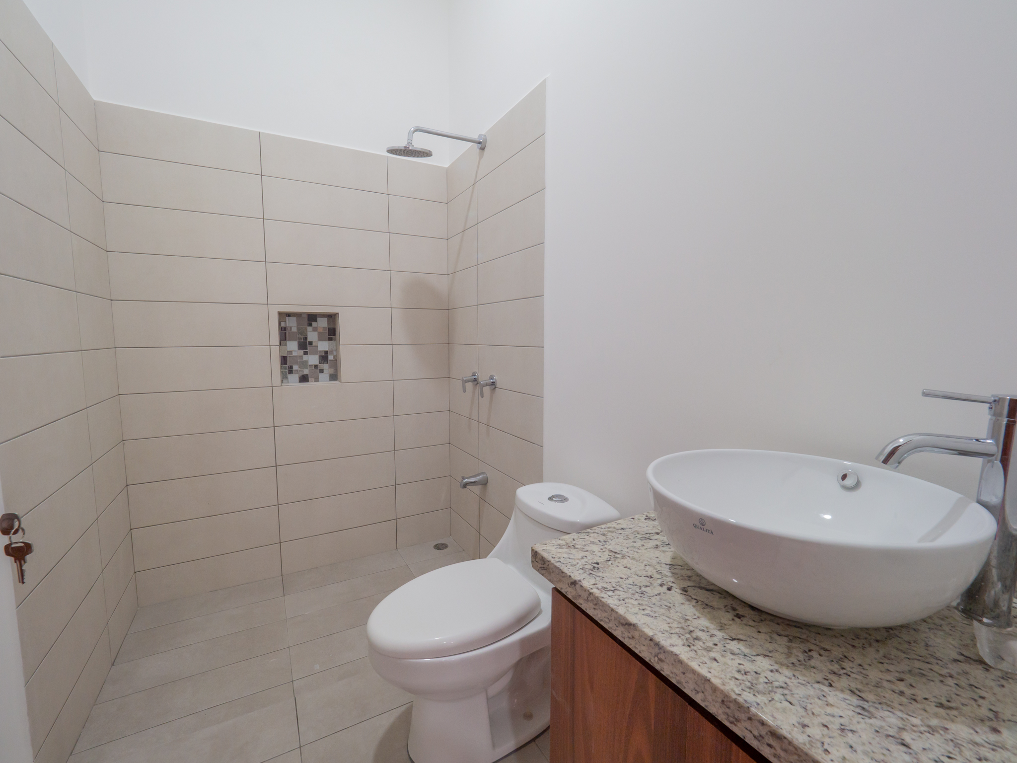 3 bed Single Family Homes For Sale in Herradura, Puntarenas - thumb 6