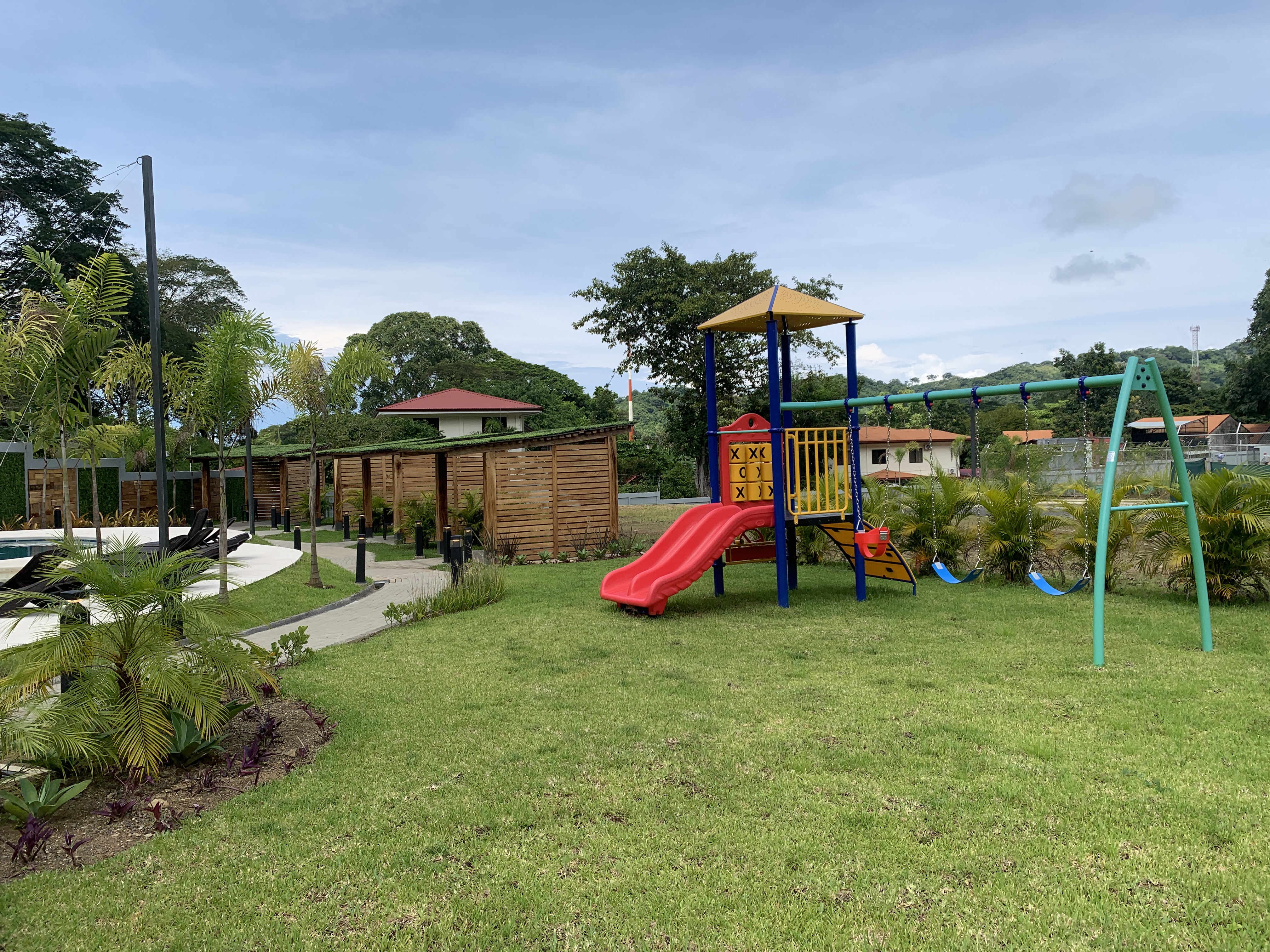 3 bed Single Family Homes For Sale in Herradura, Puntarenas - thumb 4