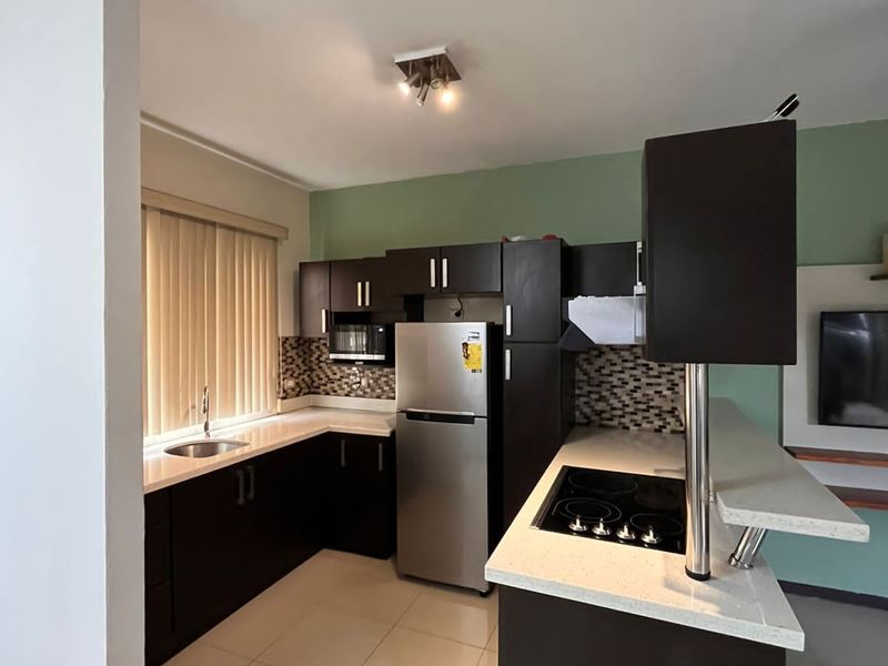 2 bed Condo For Sale in San Jose, San Jose - 1