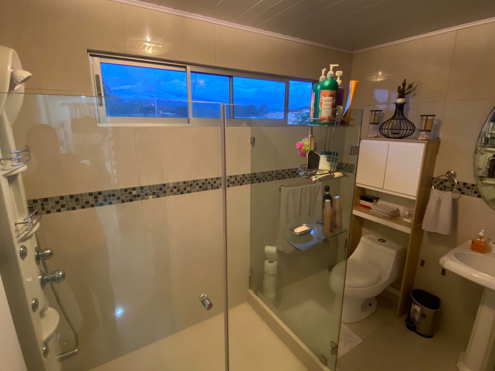 4 bed Single Family Homes For Sale in Curridabat, San Jose - thumb 10