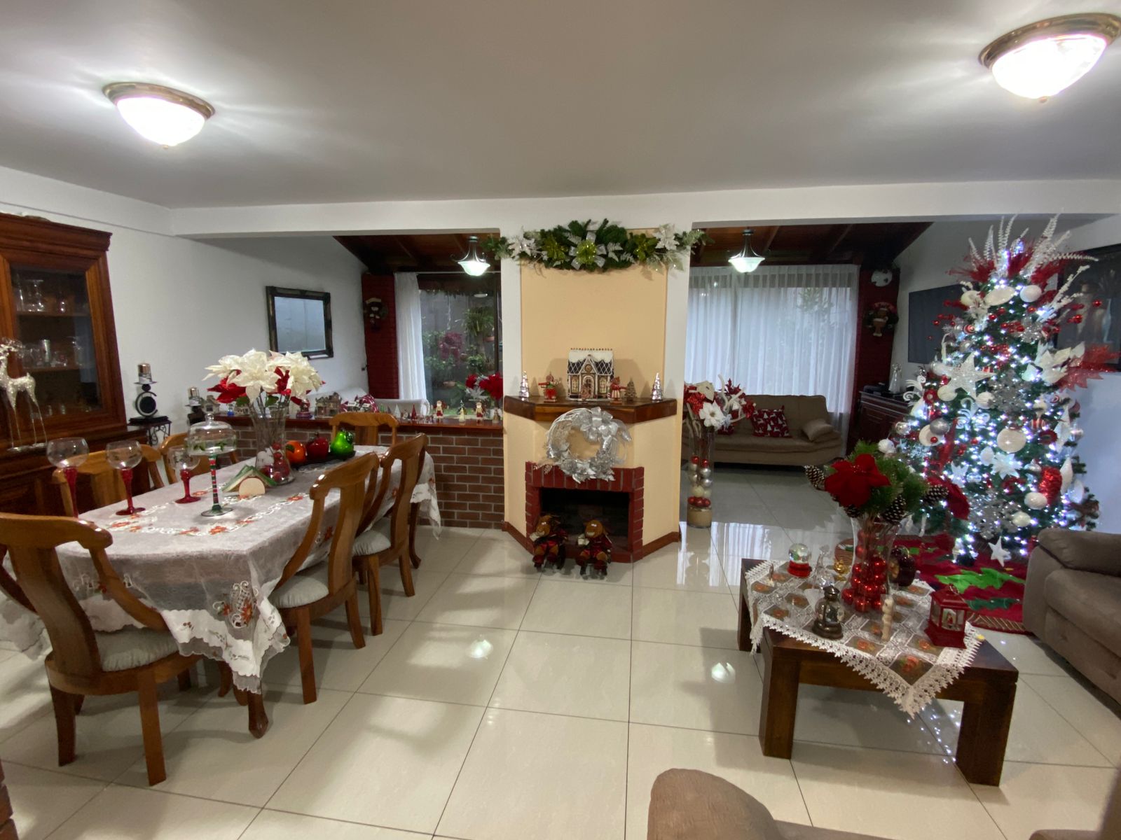 4 bed Single Family Homes For Sale in Curridabat, San Jose - thumb 6