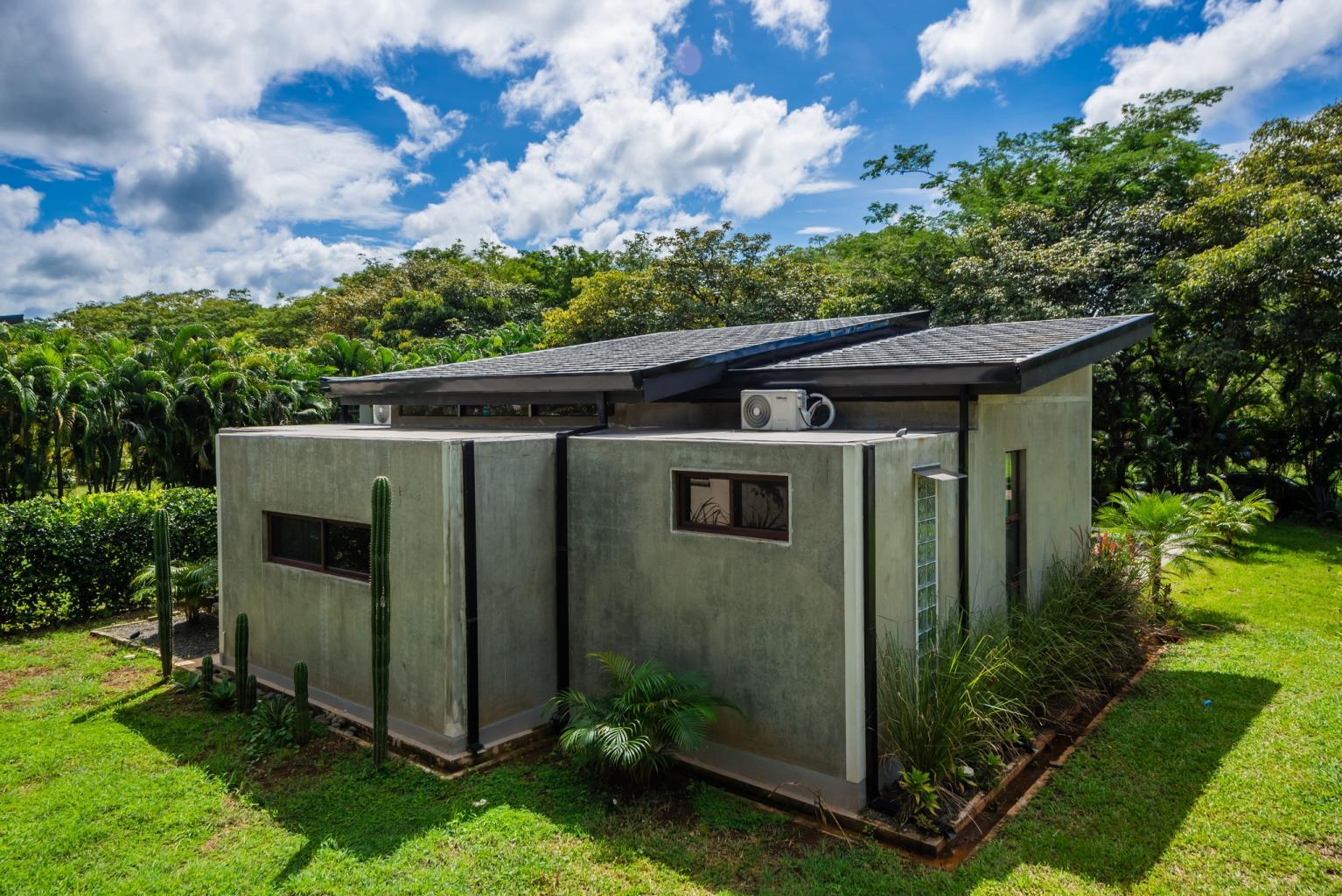 3 bed Single Family Homes For Sale in Tamarindo, Guanacaste - thumb 25