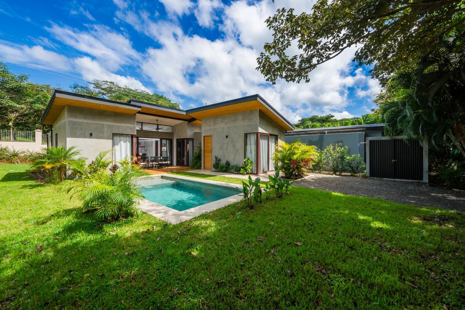 3 bed Single Family Homes For Sale in Tamarindo, Guanacaste - thumb 22