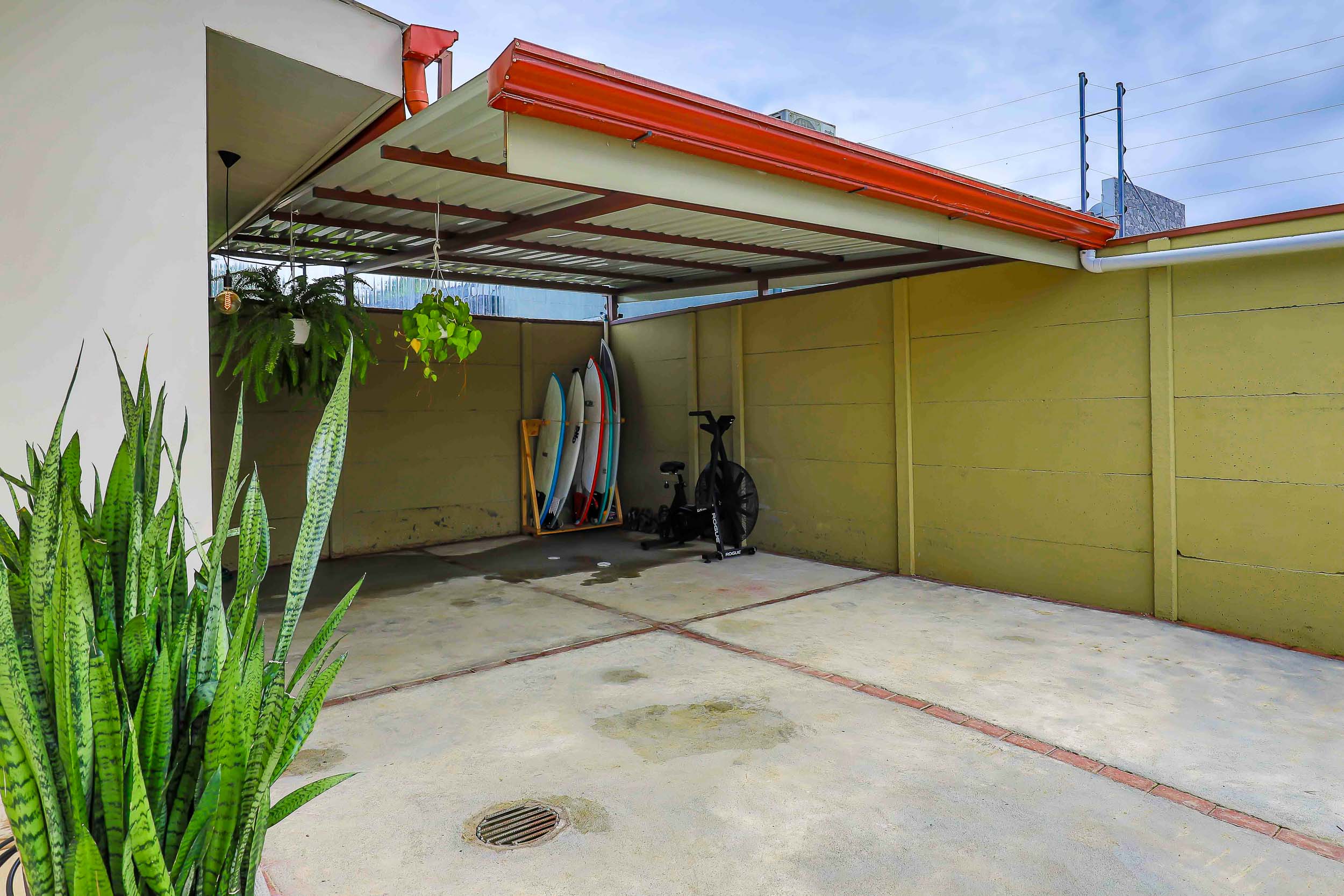 3 bed Single Family Homes For Sale in Quepos, Puntarenas - thumb 6