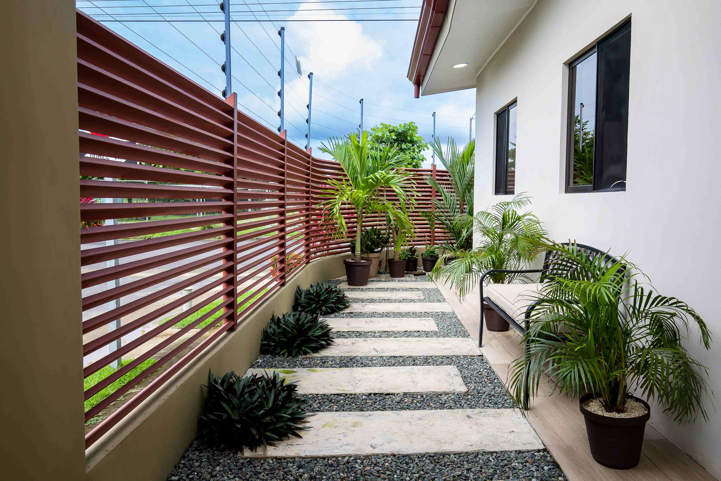 3 bed Single Family Homes For Sale in Quepos, Puntarenas - thumb 4