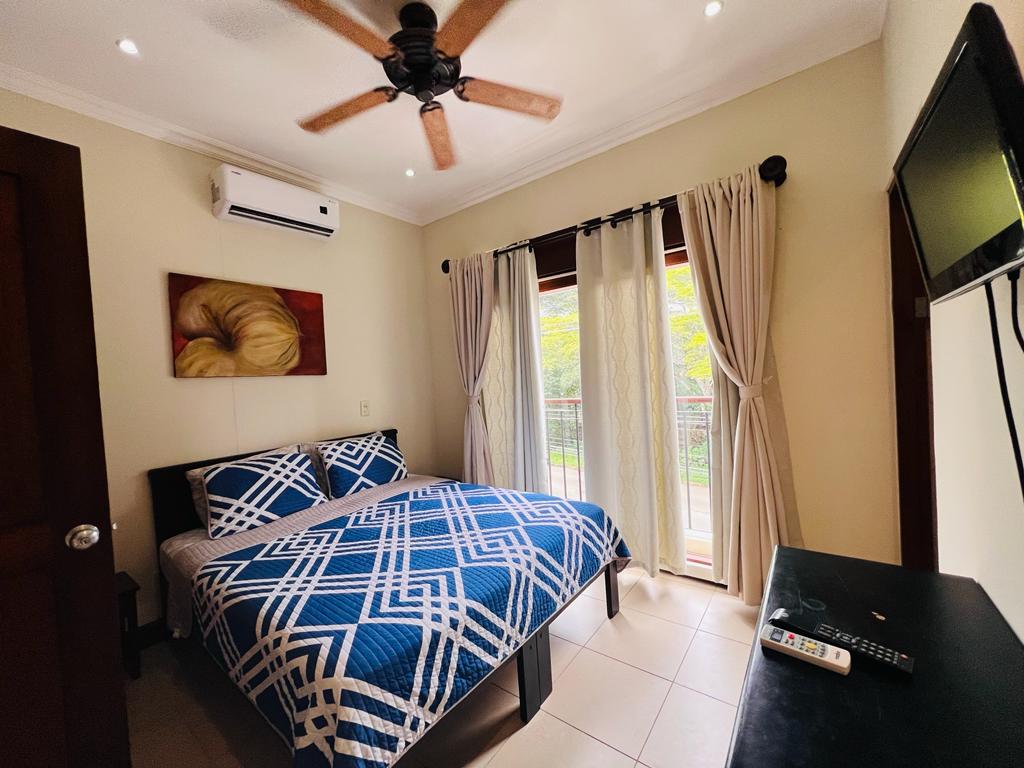 2 bed Condo For Sale in Jaco, Puntarenas - thumb 5