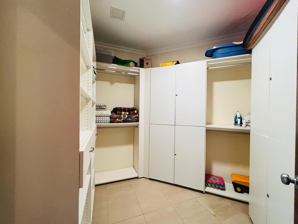 2 bed Condo For Sale in Jaco, Puntarenas - thumb 12