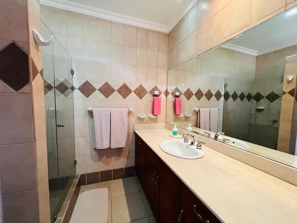 2 bed Condo For Sale in Jaco, Puntarenas - thumb 7