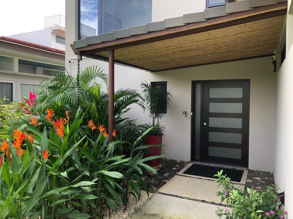 4 bed Single Family Homes For Sale in Playa Hermosa, Puntarenas - thumb 22