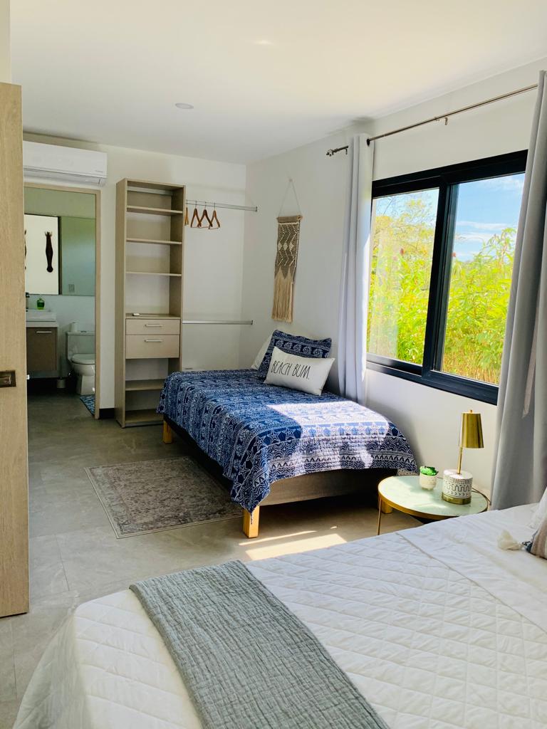 4 bed Single Family Homes For Sale in Playa Hermosa, Puntarenas - thumb 6