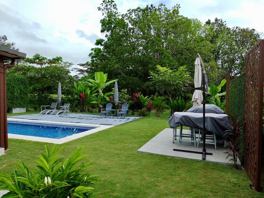 4 bed Single Family Homes For Sale in Playa Hermosa, Puntarenas - thumb 24