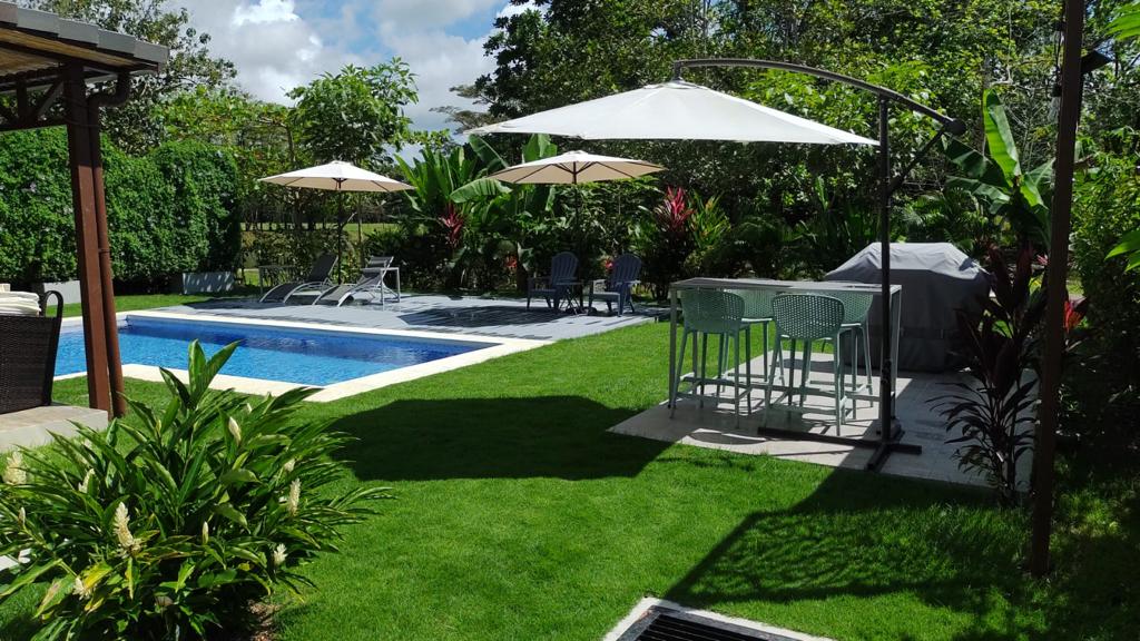 4 bed Single Family Homes For Sale in Playa Hermosa, Puntarenas - thumb 20