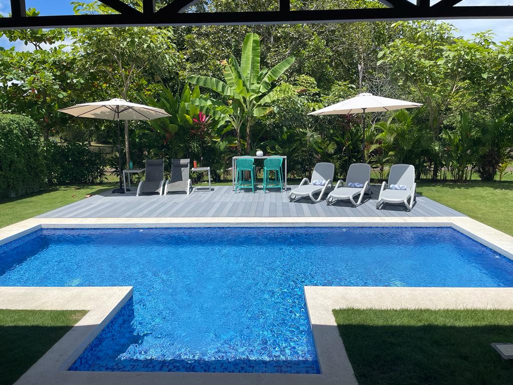 4 bed Single Family Homes For Sale in Playa Hermosa, Puntarenas - thumb 14