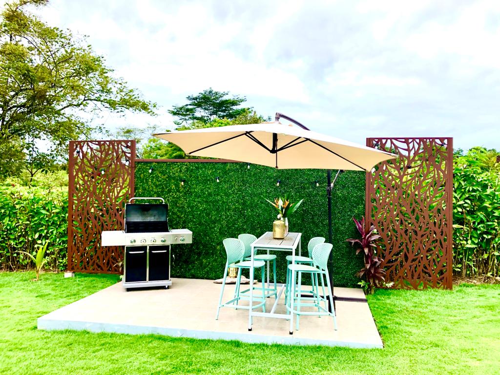 4 bed Single Family Homes For Sale in Playa Hermosa, Puntarenas - thumb 23