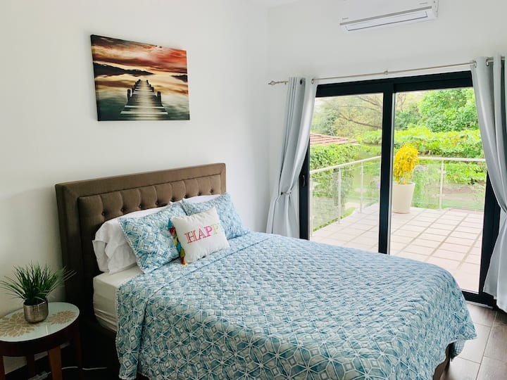 4 bed Single Family Homes For Sale in Playa Hermosa, Puntarenas - thumb 9