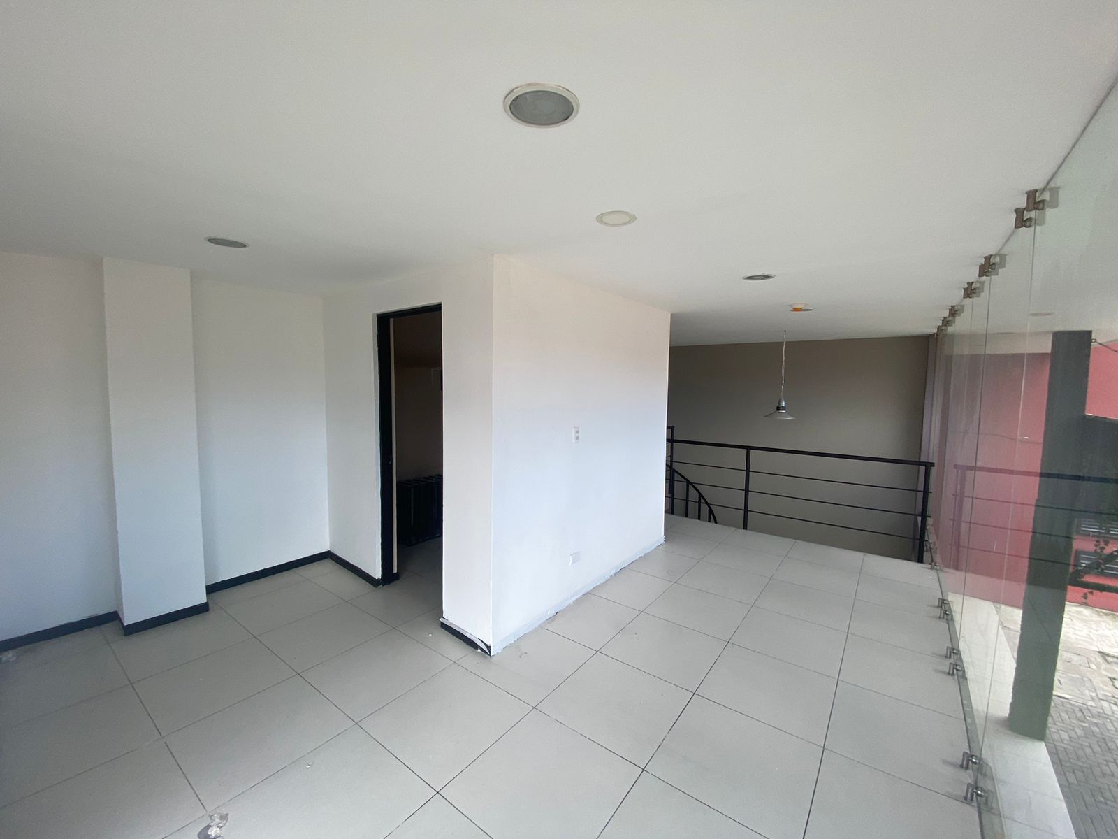1 bed Commercial For Rent in Desamparados, San Jose - thumb 4