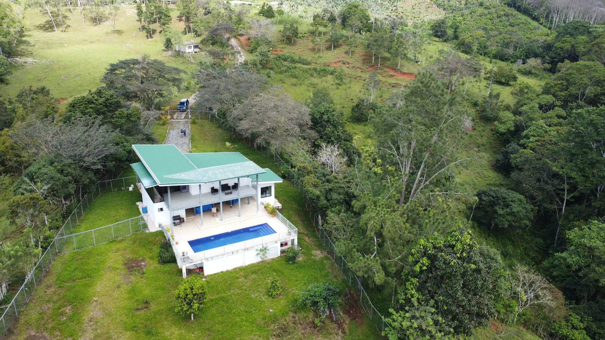 3 bed Single Family Homes For Sale in Perez Zeledon, Puntarenas - thumb 3