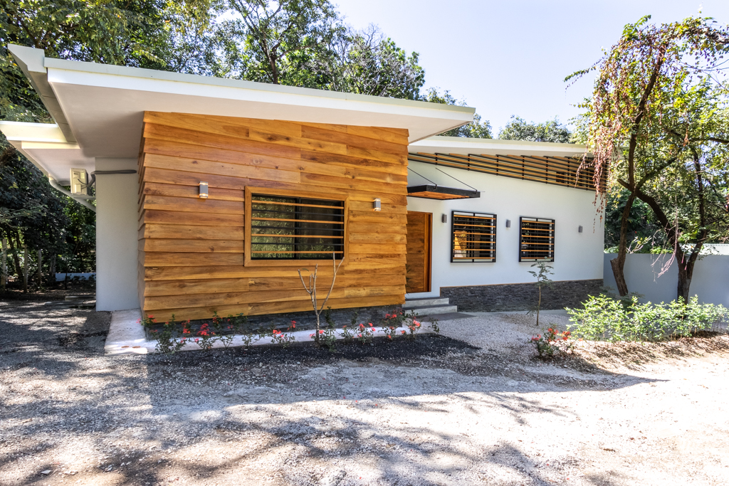 3 bed Single Family Homes For Sale in Nosara, Guanacaste - thumb 2