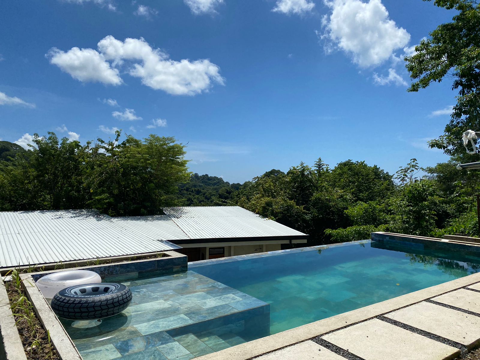 4 bed Single Family Homes For Sale in Playa Hermosa Santa Teresa, Puntarenas - thumb 13