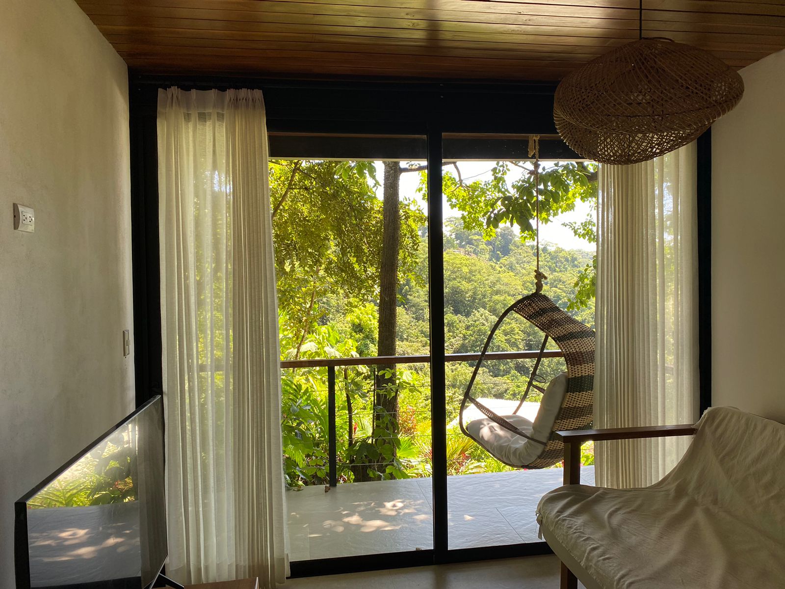 4 bed Single Family Homes For Sale in Playa Hermosa Santa Teresa, Puntarenas - thumb 4