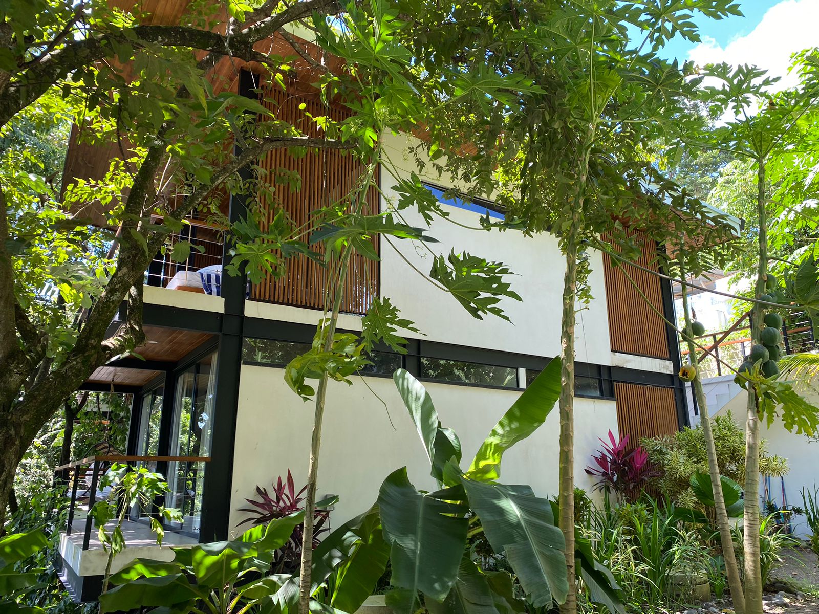 4 bed Single Family Homes For Sale in Playa Hermosa Santa Teresa, Puntarenas - thumb 5