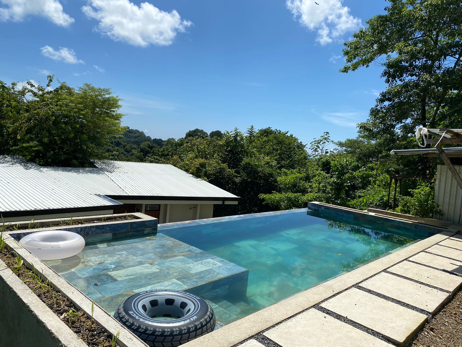 4 bed Single Family Homes For Sale in Playa Hermosa Santa Teresa, Puntarenas - thumb 12