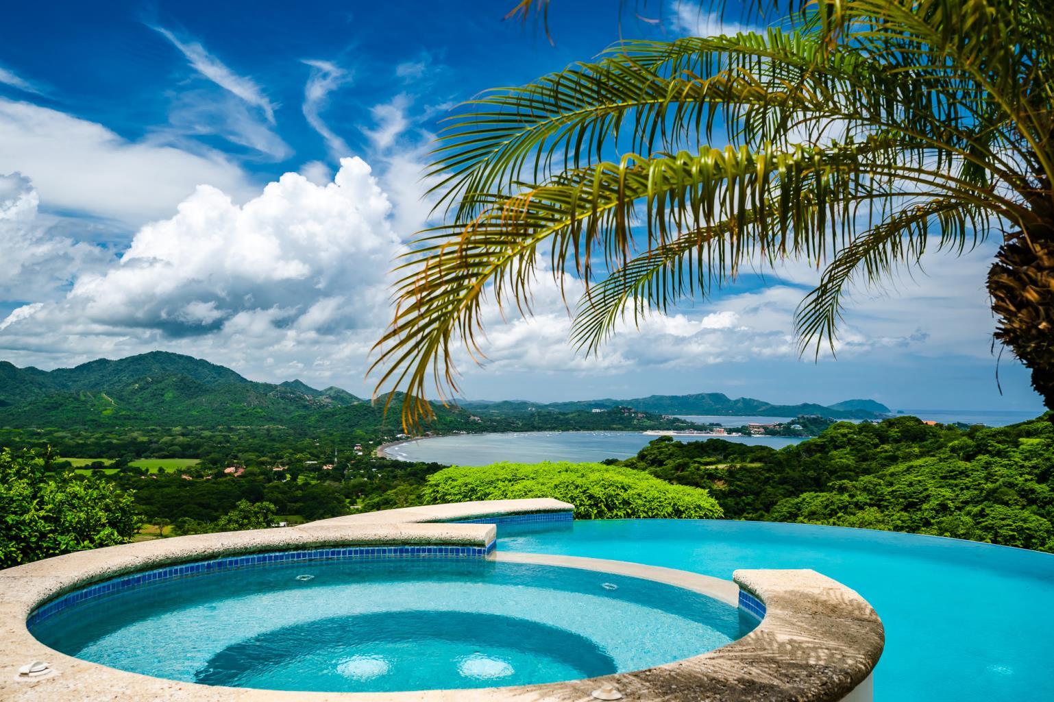 4 bed Single Family Homes For Sale in Playa Potrero, Guanacaste - thumb 17