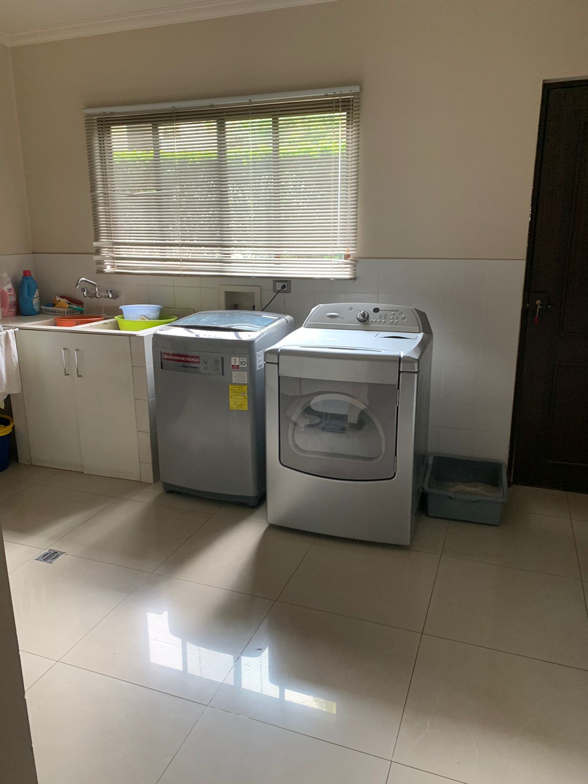 3 bed Single Family Homes For Sale in Santa Ana, San Jose - thumb 14