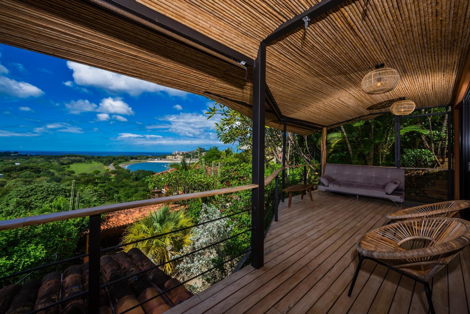 4 bed Single Family Homes For Sale in Playa Flamingo, Guanacaste - thumb 9