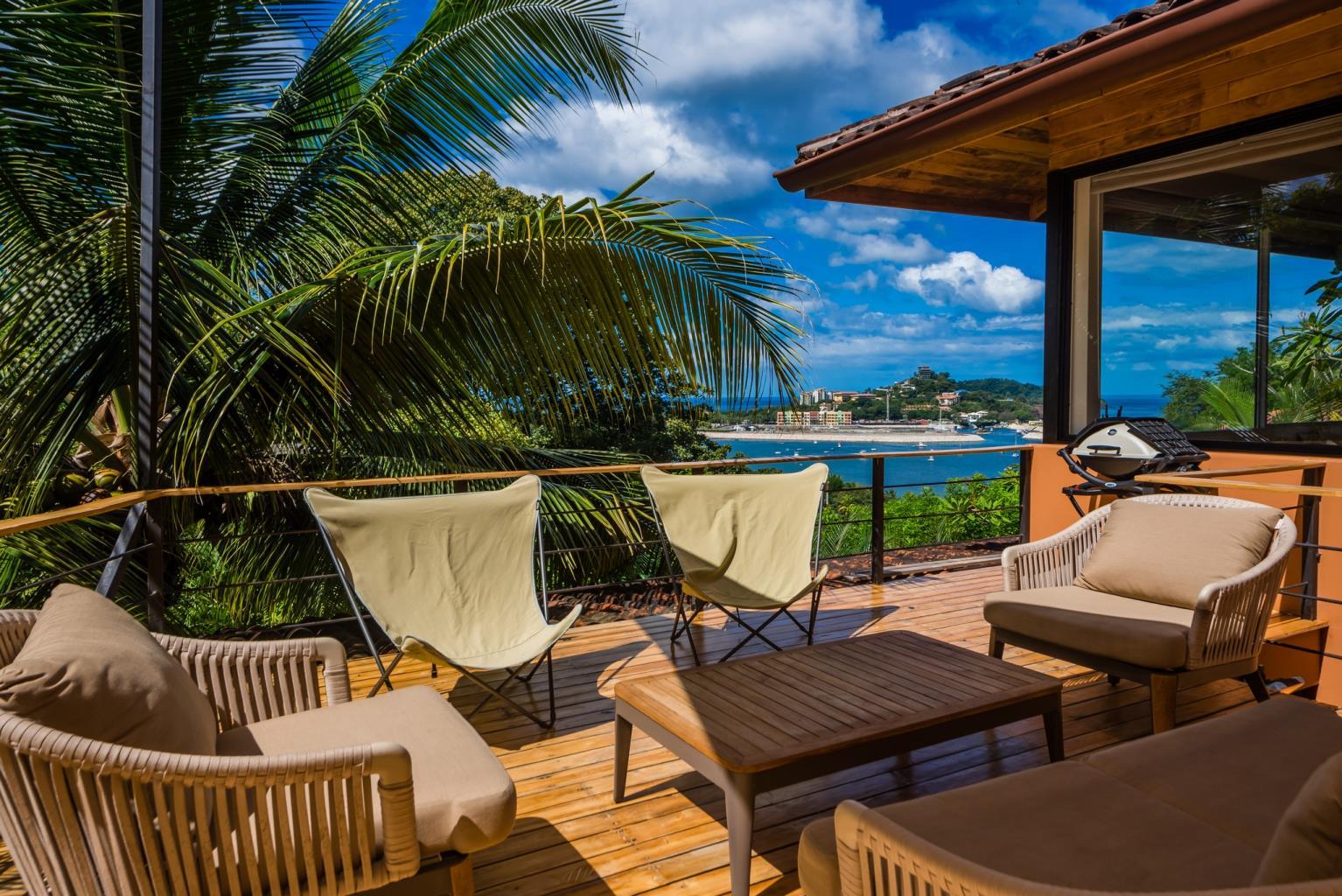 4 bed Single Family Homes For Sale in Playa Flamingo, Guanacaste - thumb 12