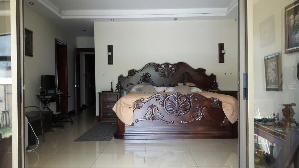 4 bed Single Family Homes For Sale in Curridabat, San Jose - thumb 8