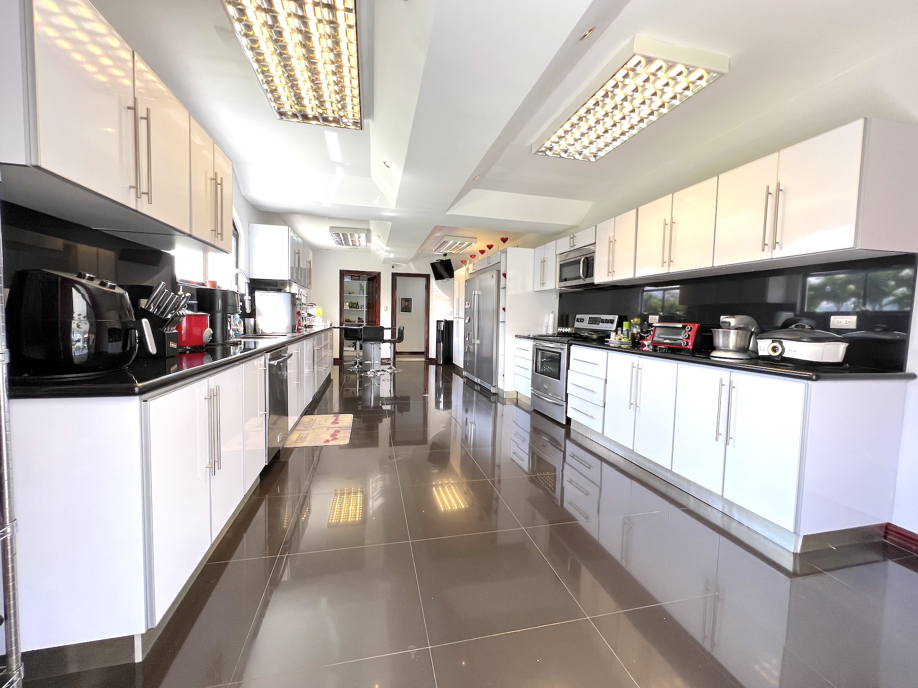 6 bed Single Family Homes For Sale in La Guacima, Alajuela - thumb 9