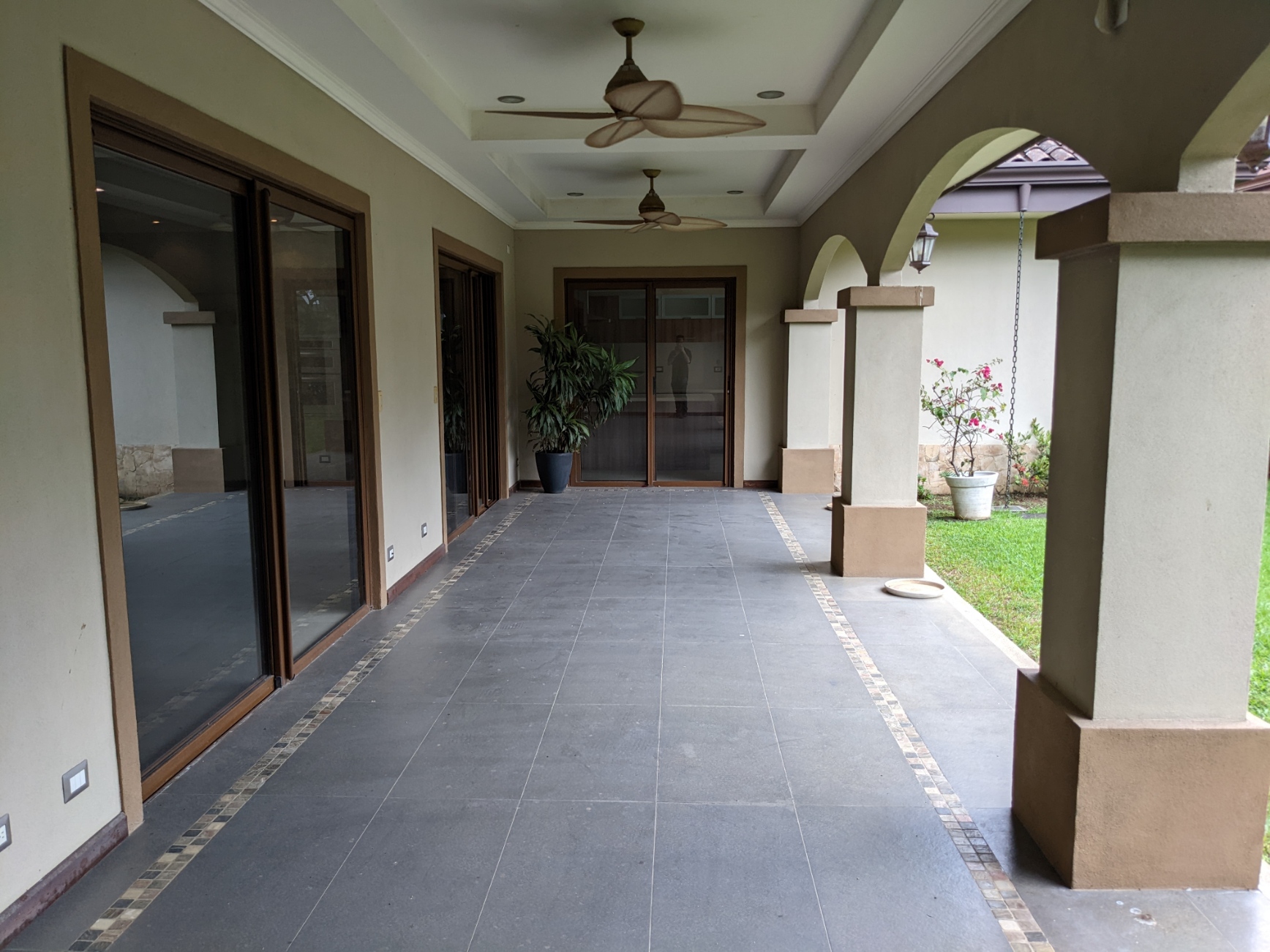 6 bed Single Family Homes For Sale in Santa Ana, San Jose - thumb 7