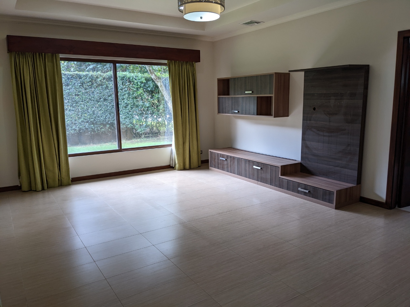 6 bed Single Family Homes For Sale in Santa Ana, San Jose - thumb 17