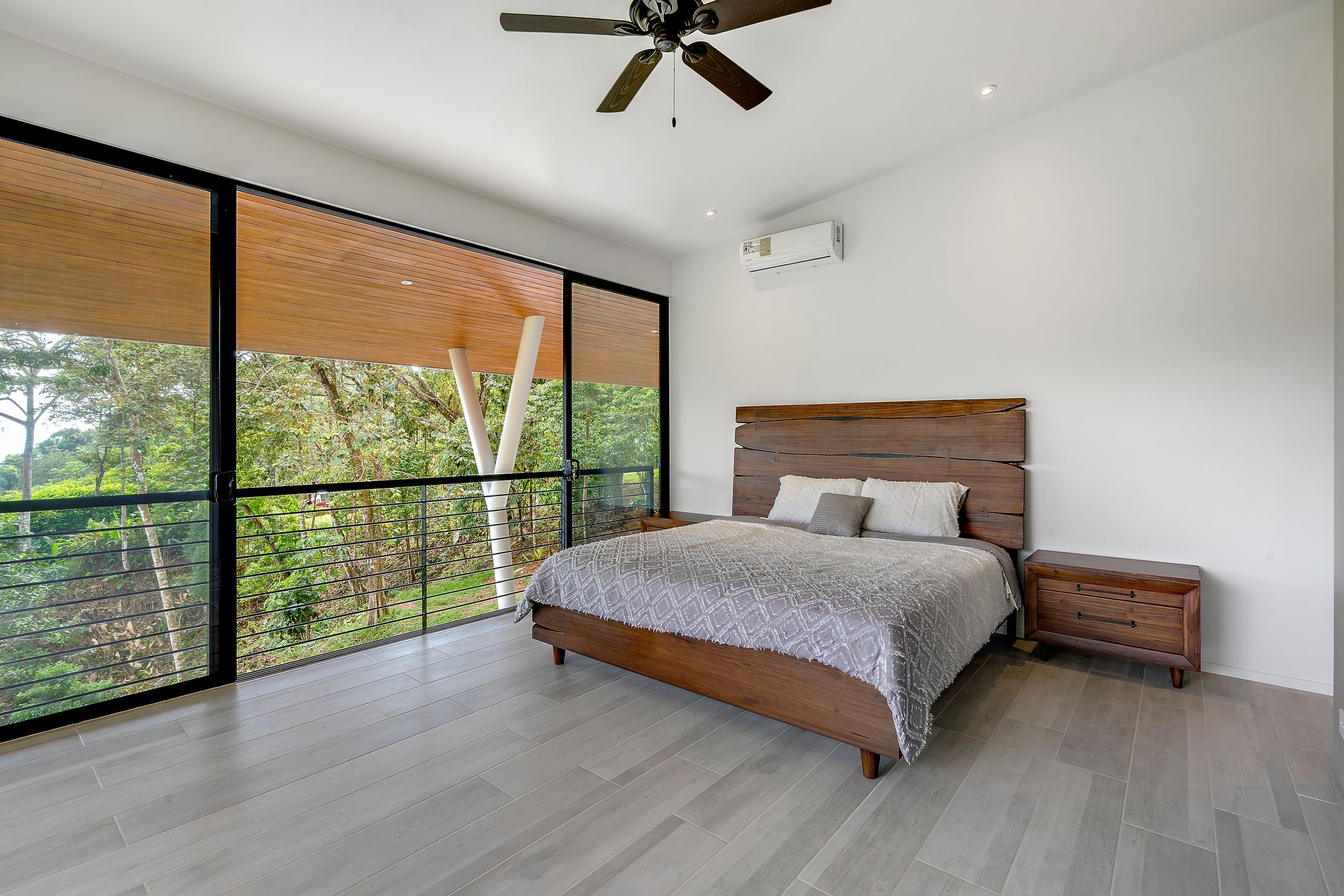 4 bed Single Family Homes For Sale in Dominical, Puntarenas - thumb 19