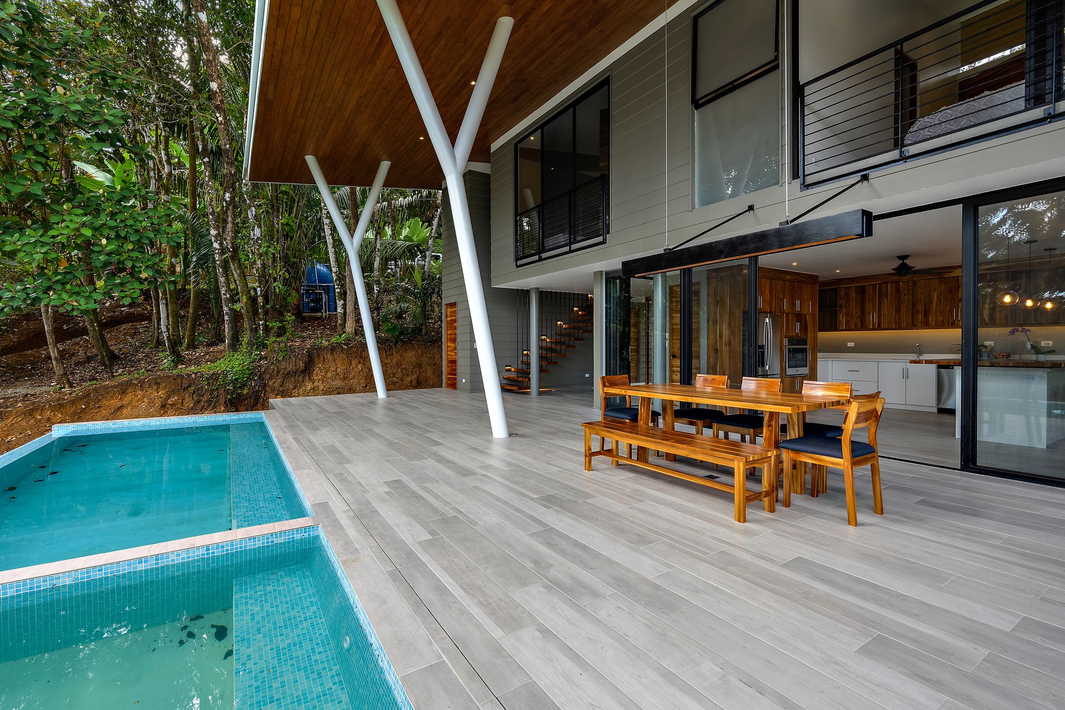 4 bed Single Family Homes For Sale in Dominical, Puntarenas - thumb 24