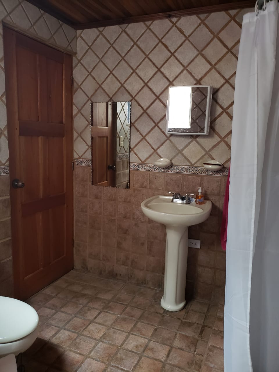 3 bed Single Family Homes For Sale in Zapote, San Jose - thumb 7