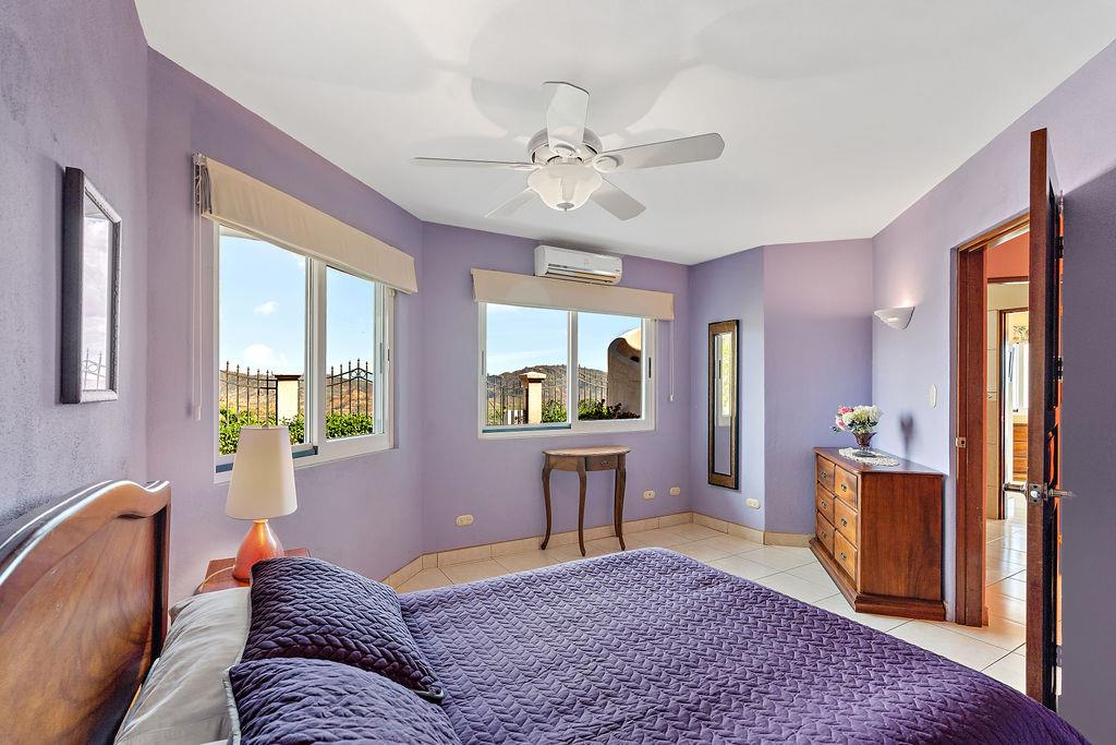 3 bed Single Family Homes For Sale in Playa Potrero, Guanacaste - thumb 9