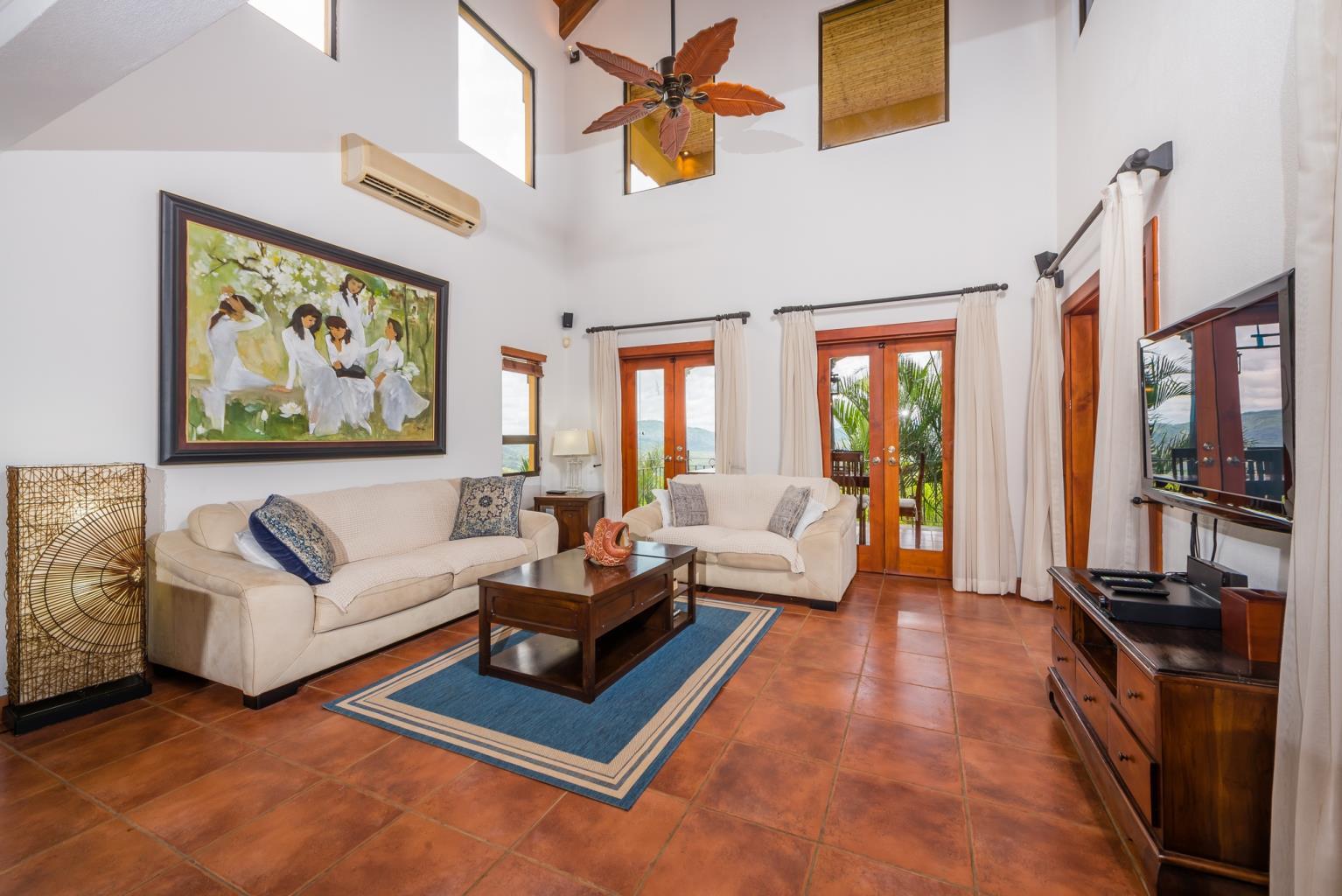 4 bed Single Family Homes For Sale in Playa Potrero, Guanacaste - thumb 20